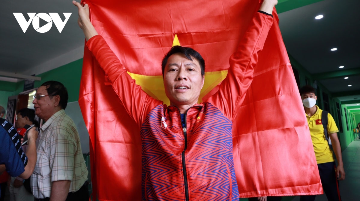 SEA Games 31 update: Marksman, canoeist pocket golds on May 17 morning